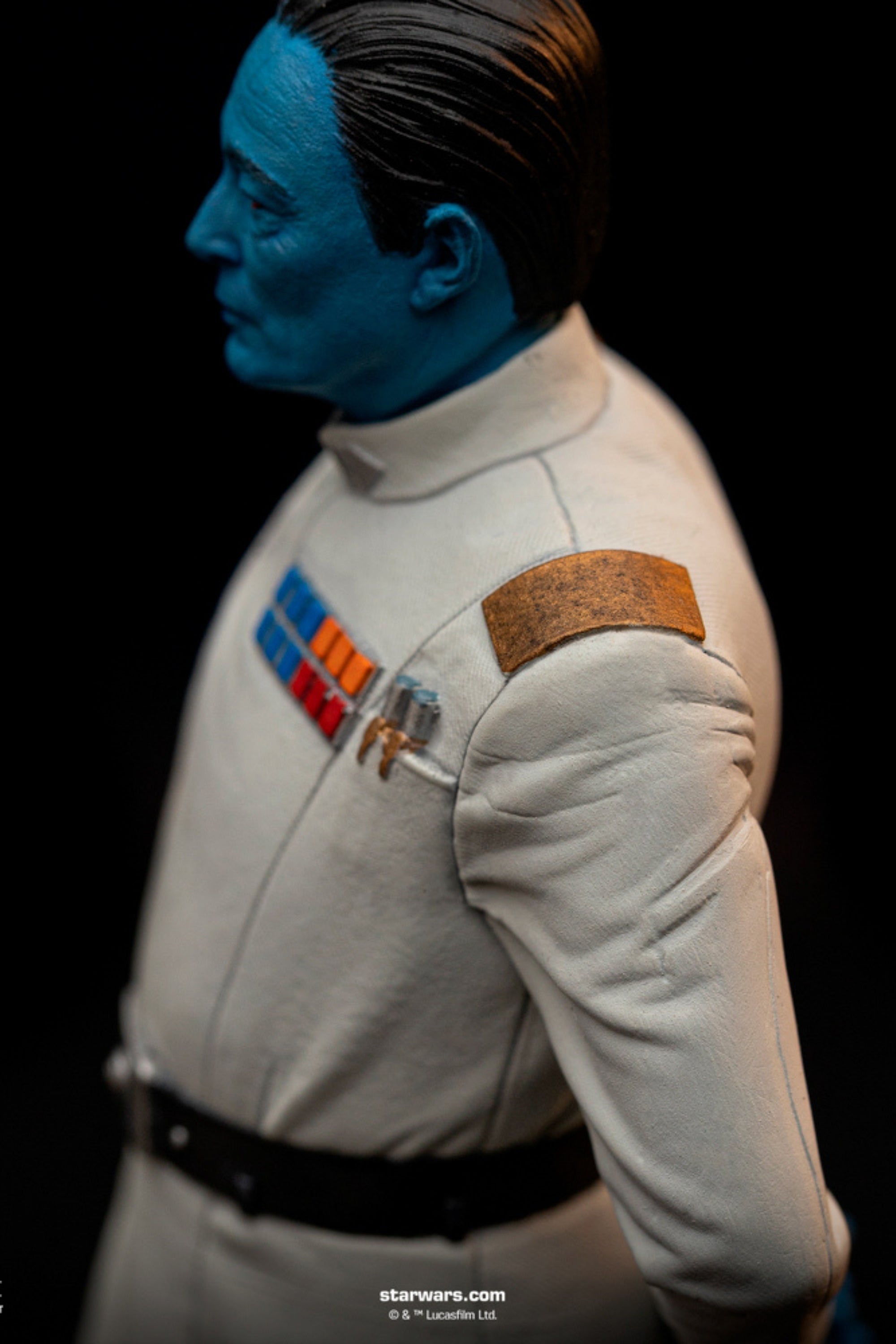 IRON STUDIOS - Grand Admıral Thrawn – Art Scale 1/10 Statue
